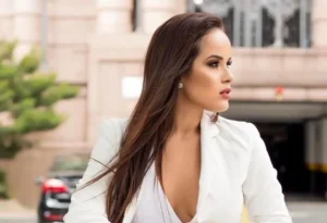 Leia mais sobre o artigo Dra. Joanne Anunciação, viraliza alertando mulheres sobre seus direitos e dando mentoria pela internet